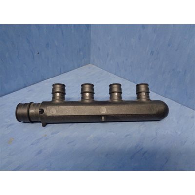 NOURRISSE 1 ENTRÉE 3 / 4" 4 SORT. 1 / 2" AQUAPEX PLASTIQUE NOIR